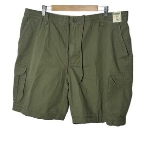 New Outdoor Life Shorts Mens XXL Green Cargo‎ Hiker 6 Pockets Comfort Fit